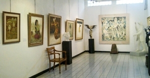 Galerie Andis à Indonesian