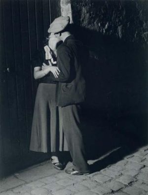 Brassai œuvre - Amoureux dans le quartier latin 1932