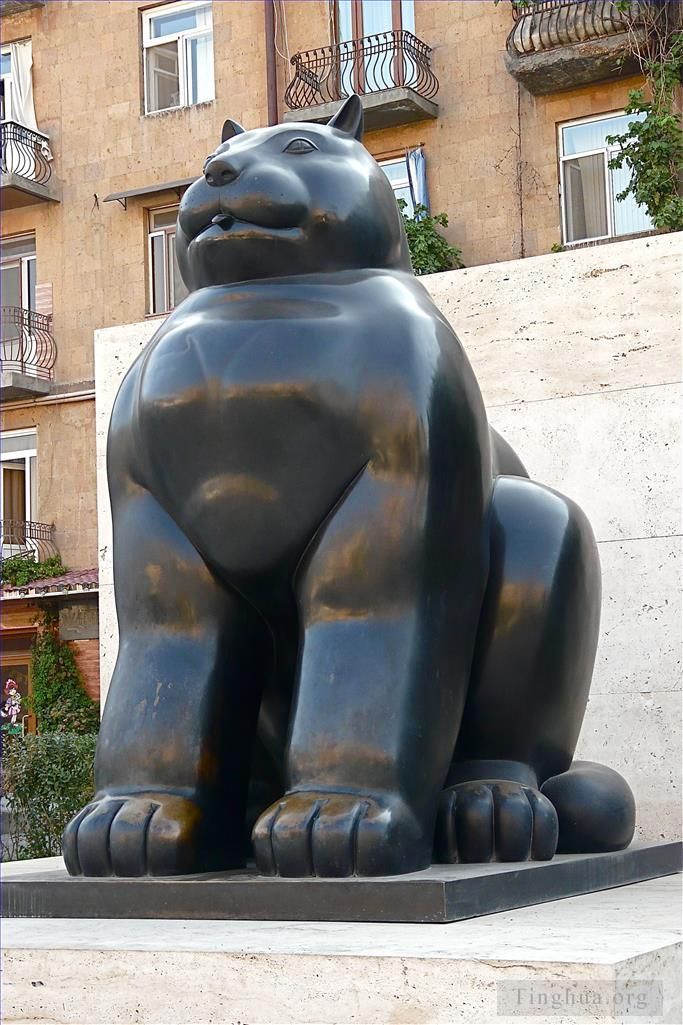 Fernando Botero Angulo Sculpture - Arménie Erevan