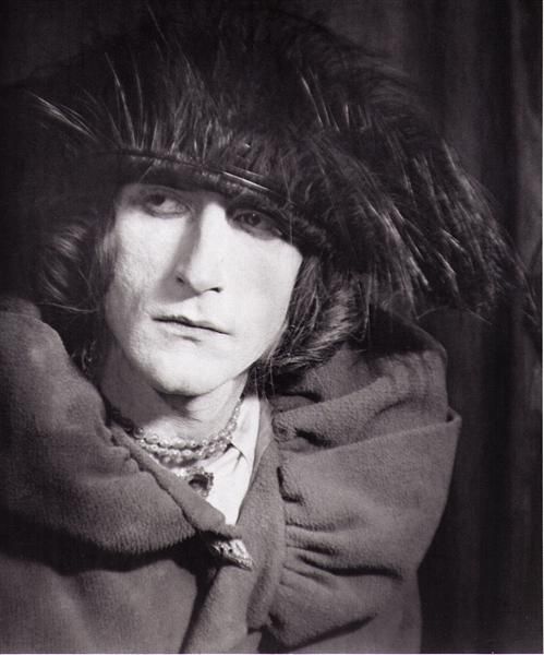 Man Ray Photographique - Portrait de Rose Selavy 1921