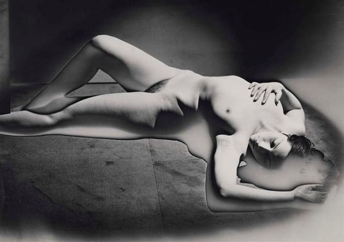 Man Ray Photographique - Primauté de la matière sur la pensée 1929