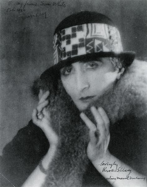 Man Ray Photographique - Rrose Selavy alias Marcel Duchamp 1921