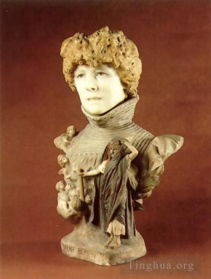 Jean-Léon Gérôme Sculpture - Sarah Bernhardt